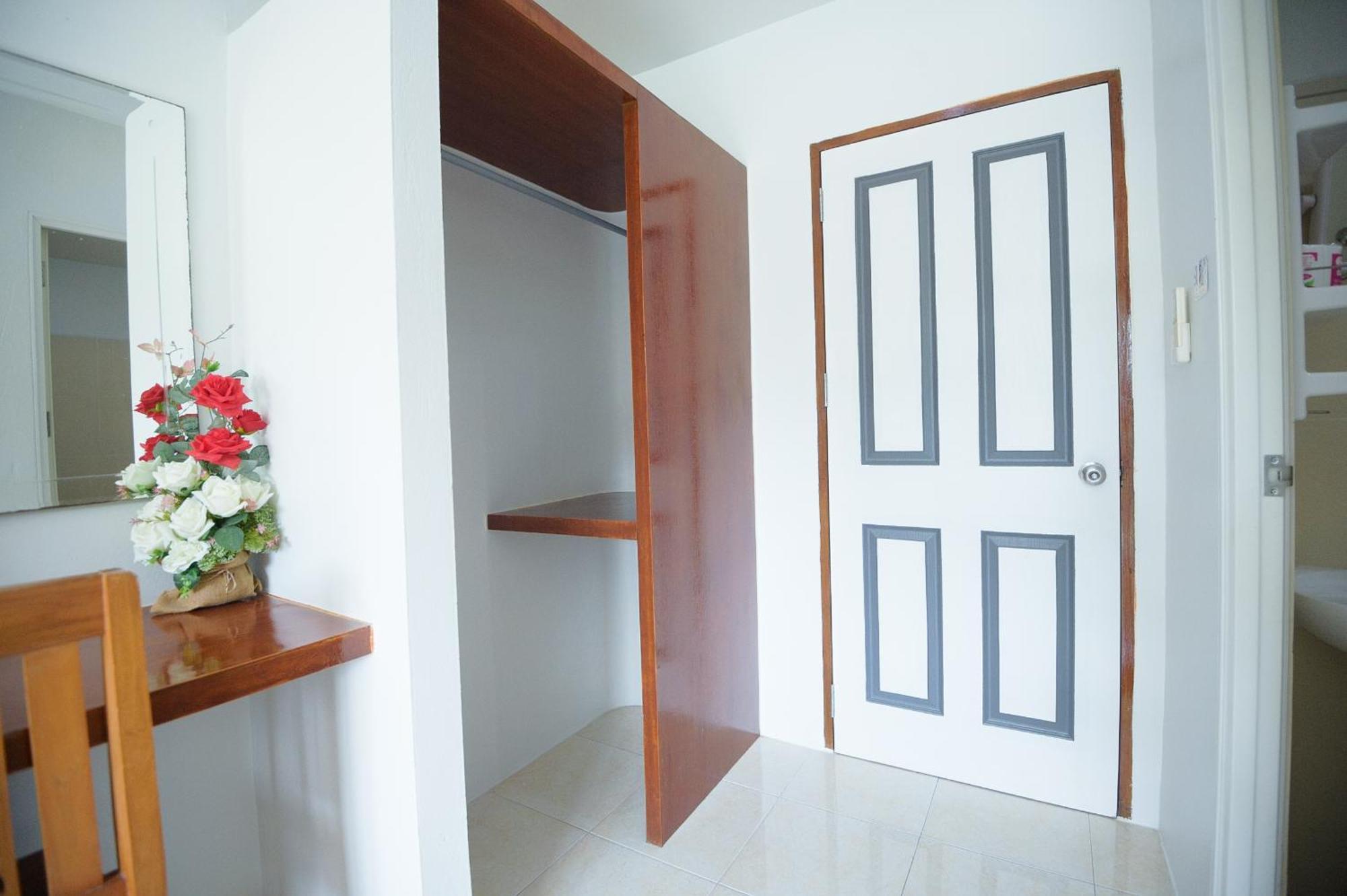 Lucky House Koh Tao Hostel Bagian luar foto