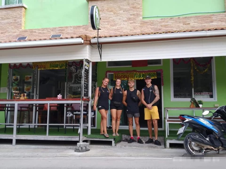Lucky House Koh Tao Hostel Bagian luar foto